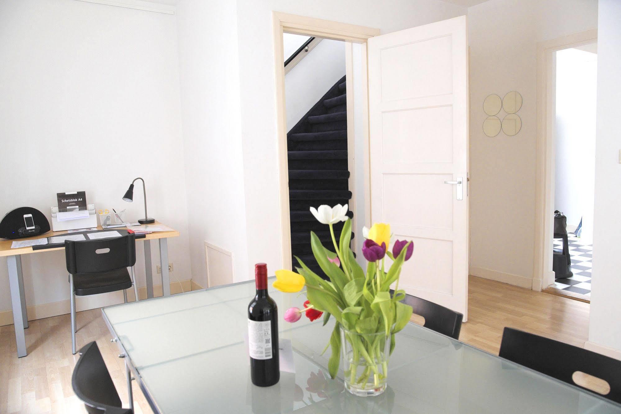 Comfortable Apartment City Centre Delft กรุงเฮก ภายนอก รูปภาพ